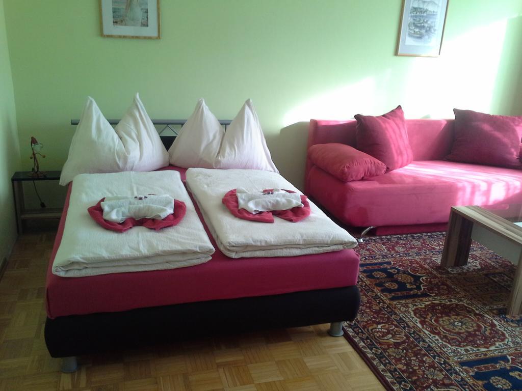 Ferienwohnung Burgblick カップフェンベルク 部屋 写真